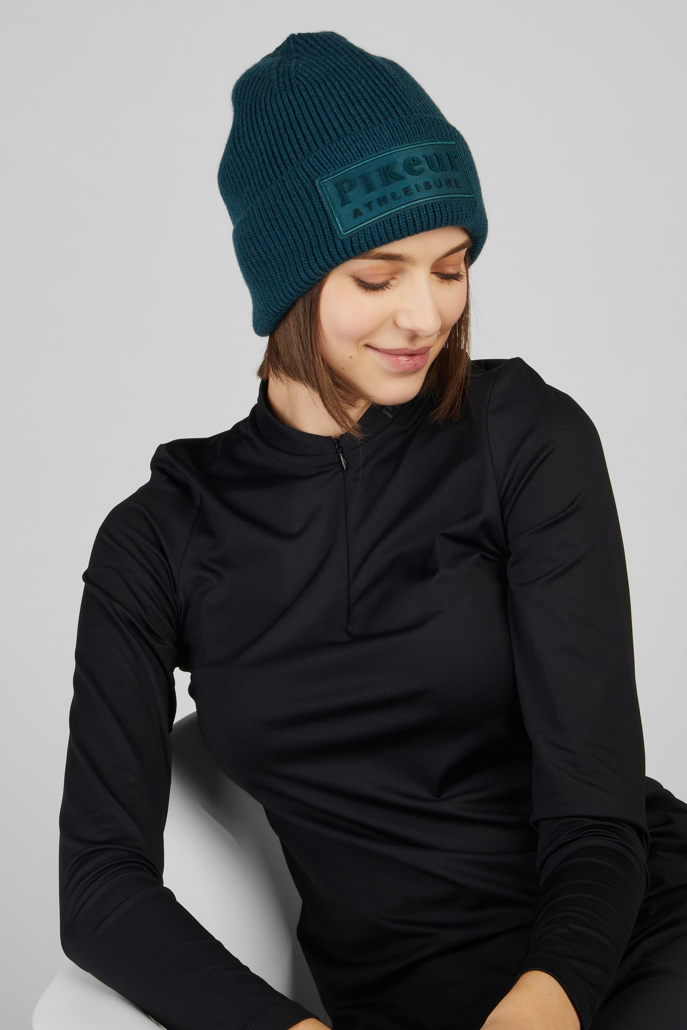 Bonnet Beanie athleisure, Deep ocean - Pikeur AW 24