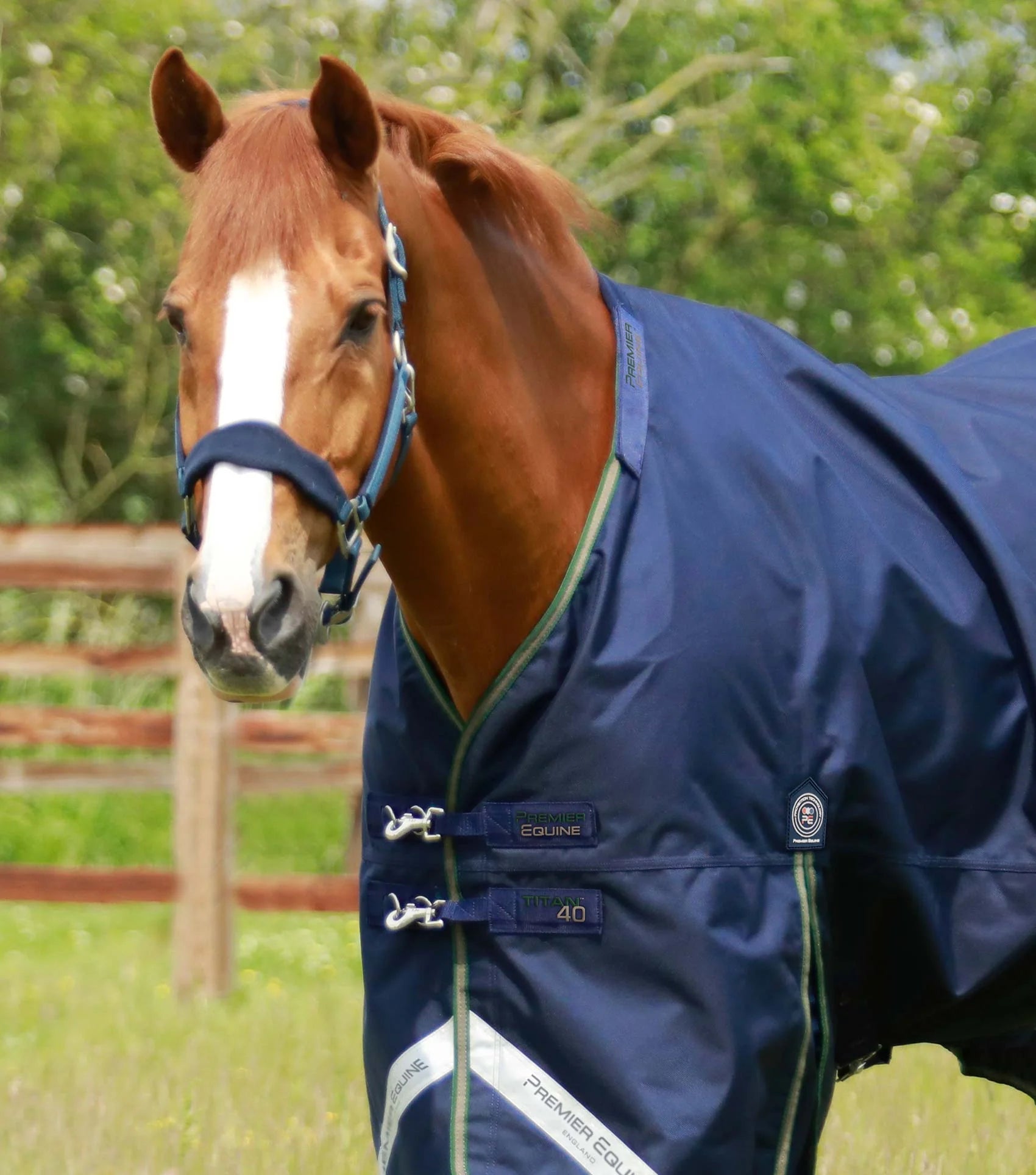 Couvertures-Extérieure imperméable - Sellerie Equestrial - Passionnément  cheval